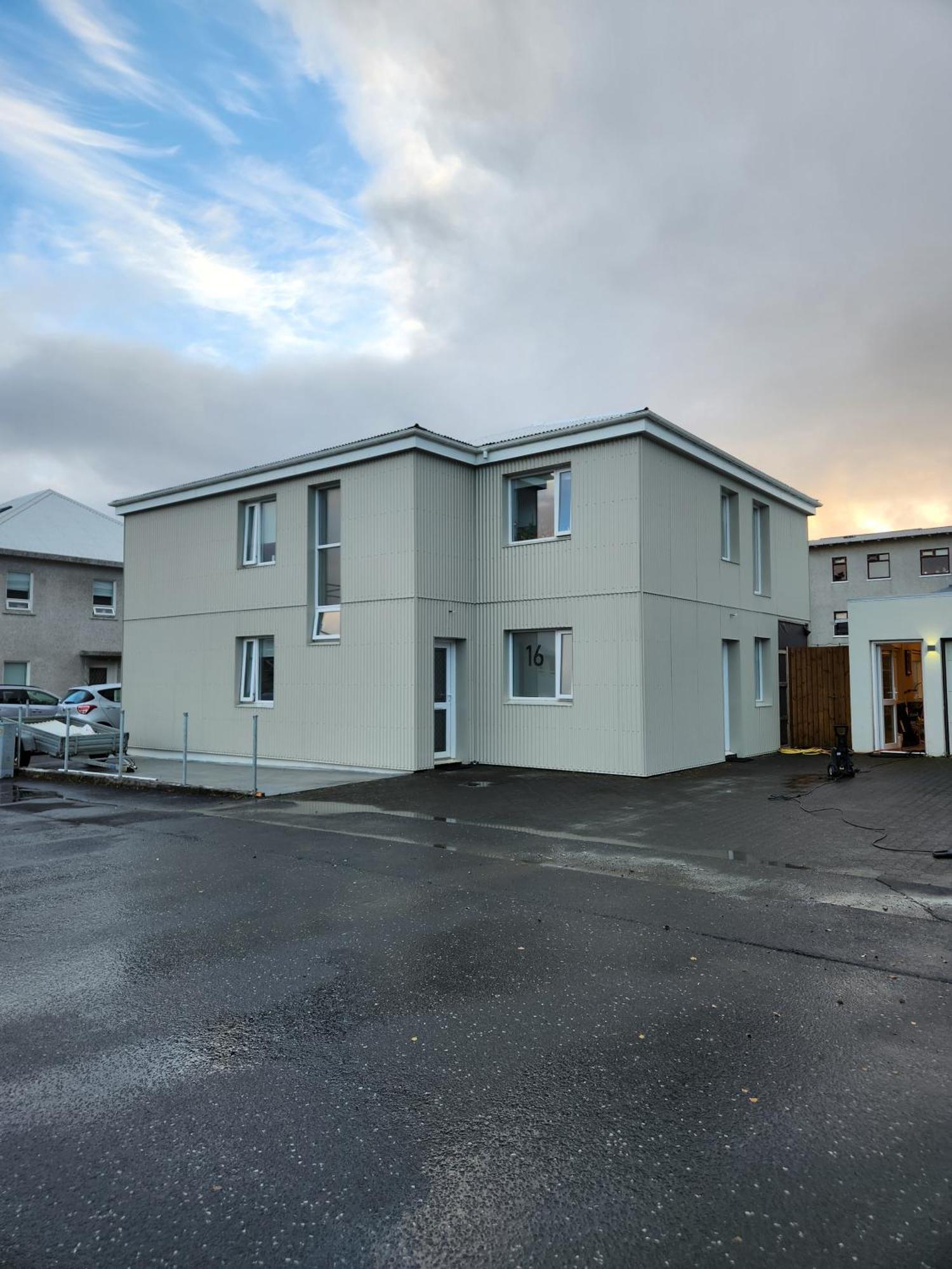 Apartament Reynisstathir Keflavík Zewnętrze zdjęcie